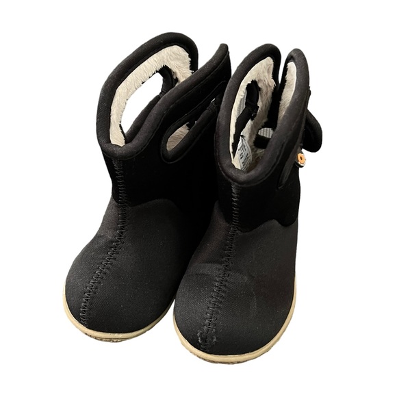 Bogs Shoes Bogs Black Waterproof Winter Pull On Snow Boots Infant